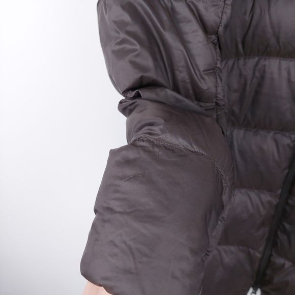 Uniqlo Dark Brown Ultra Light Down Jacket Coat Size Small Approx UK 8 - Picture 4 of 16